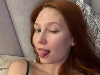 EmmaRedFoxy - Live porn &amp; sex cam - 23546701
