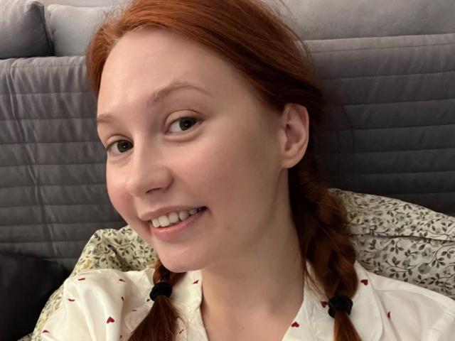 EmmaRedFoxy - Live porn &amp; sex cam - 23546717
