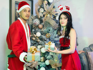 EmilyAndMaximo - Live Sex Cam - 23547825
