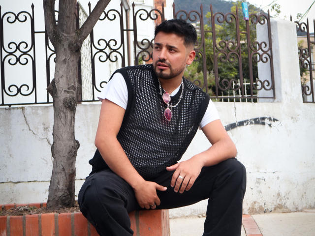 NoahBrown - Live sex cam - 23549433