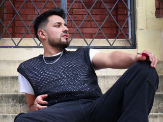 NoahBrown - Live sex cam - 23549453