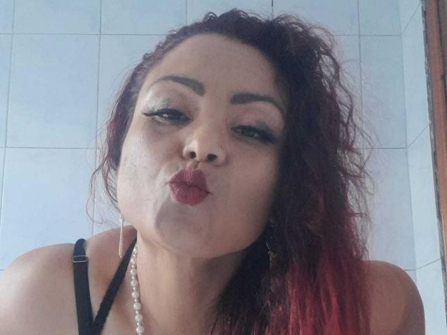 ChrissyKnox - Live porn &amp; sex cam - 23550421