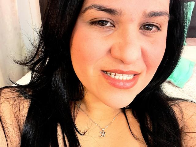 VivianaThomson - Élő pornó és szexkamera - 23551165