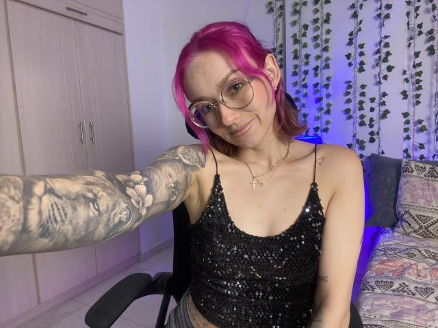 SarahRousen - Sexe cam en vivo - 23552081