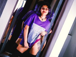 EvelinRoshe - Live Sex Cam - 23552293