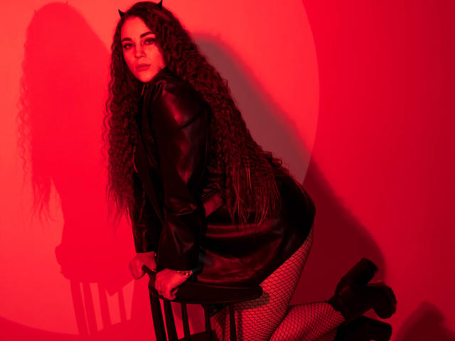 Besovskaya - Live sexe cam - 23552901