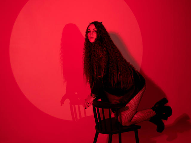 Besovskaya - Live sexe cam - 23552909