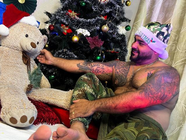 RobertKrakashia - Live sex cam - 23560409