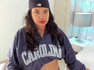 BellaGil - Live Sex Cam - 23564393