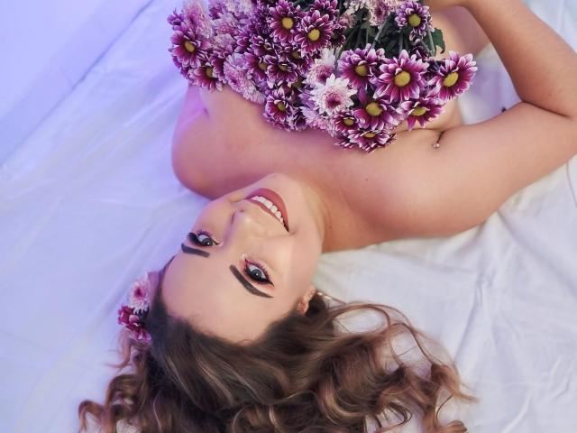 ZoeTobon69 - Live sexe cam - 23565593