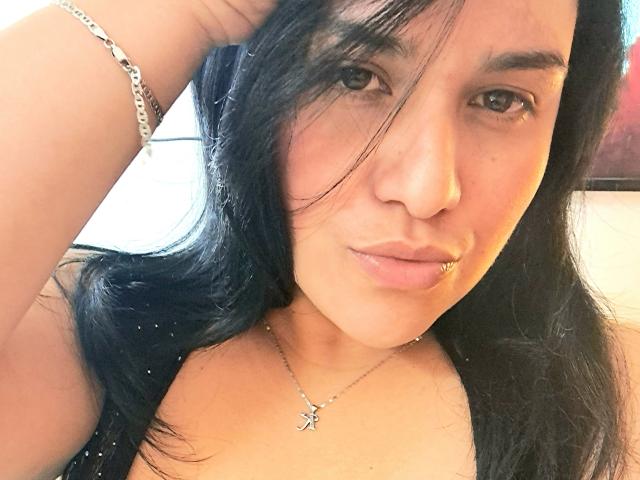 VivianaThomson - Live sex cam - 23567537