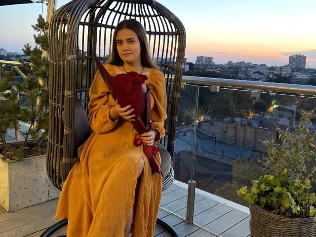 Madrinia - Live sex cam - 23569121