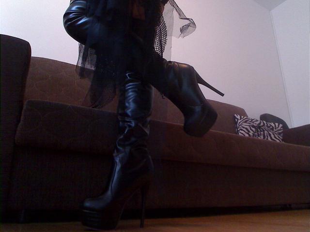 RoyalDomina - Sexe cam en vivo - 2357324