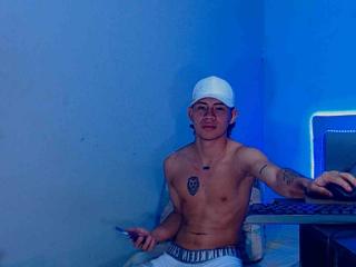 logannth - Live Sex Cam - 23575493