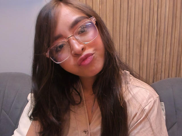 EvaMcAllister - Live porn &amp; sex cam - 23576633