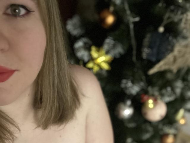 AnnaCarline - Live sex cam - 23581333