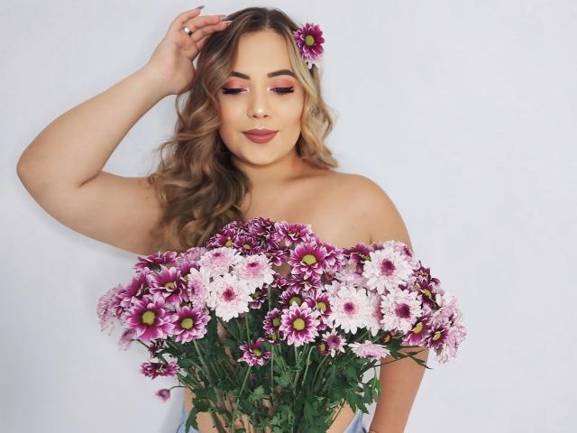 ZoeTobon69 - Sexe cam en vivo - 23582341