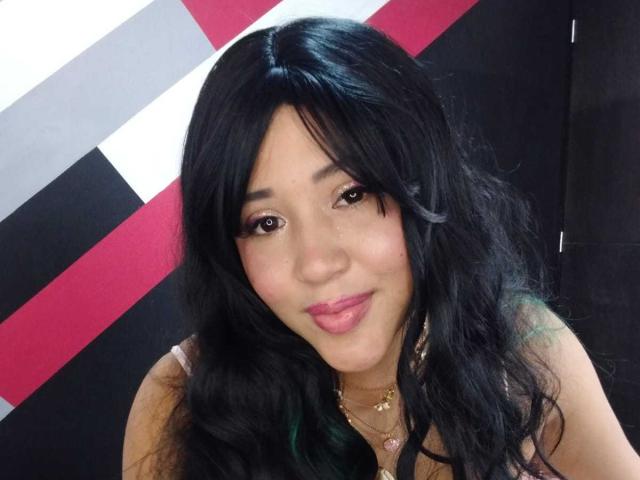 IamAhYours - Live porn &amp; sex cam - 23583153