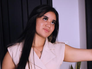 AnieLeeX - Live Sex Cam - 23583193