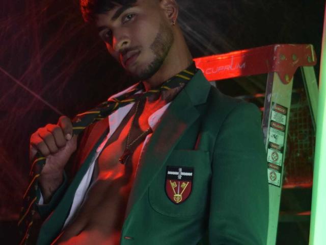 ZackBrown - Sexe cam en vivo - 23585353