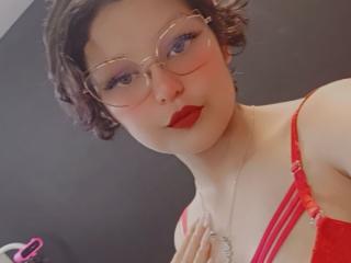 EvelinRoshe - Live Sex Cam - 23589329