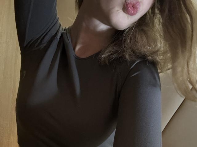 SelinaRose - Live sex cam - 23590121