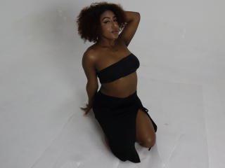 AmberQueeny - Live porn &amp; sex cam - 23594753