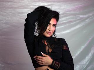 CamilaAmore - Live Sex Cam - 23595017