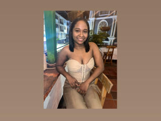 MelanyScoth - Sexe cam en vivo - 23596481