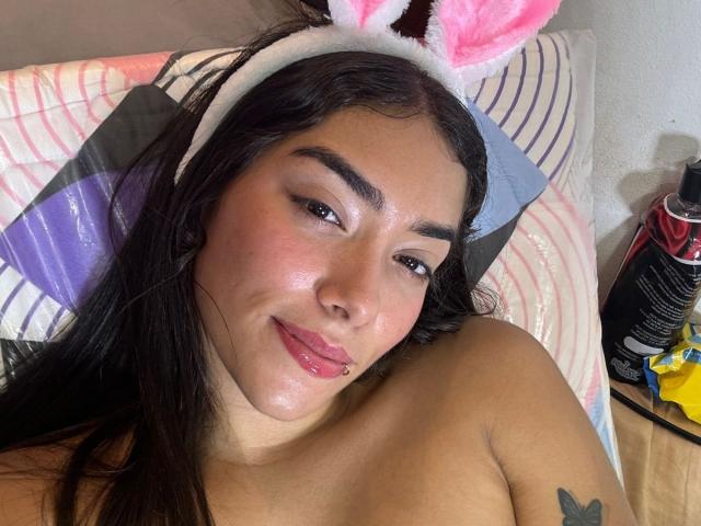 SharonKlart - Live sex cam - 23596617