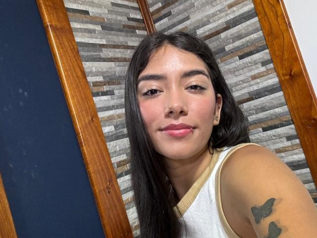 SharonKlart - Live sex cam - 23596701