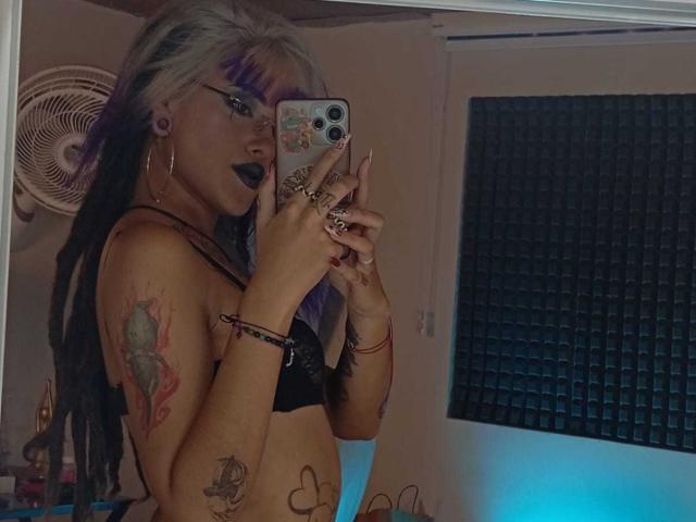 SharlotteX - Live porn &amp; sex cam - 23599133