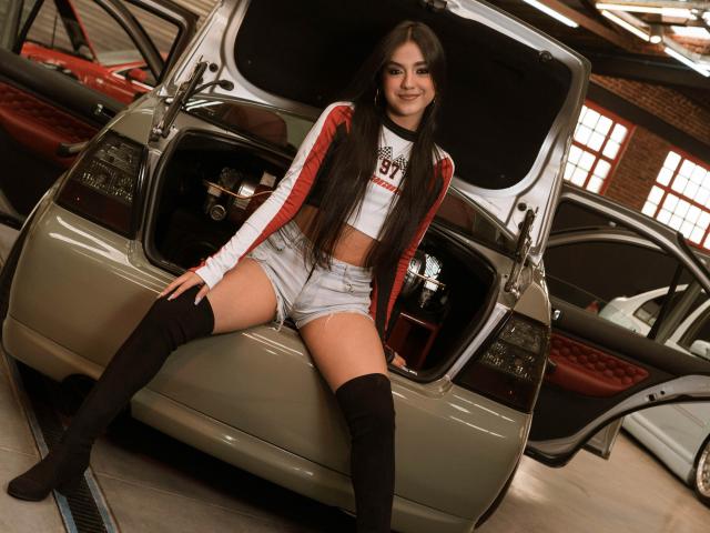 VictoriaSaens - Live sex cam - 23599629