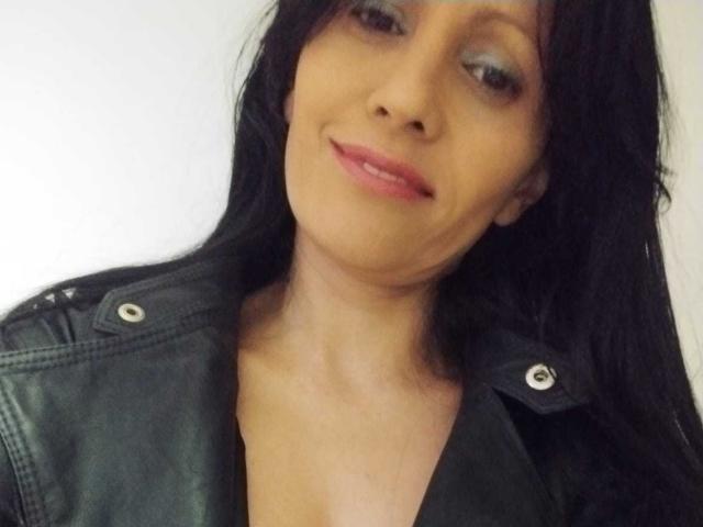 DulceHotShary - Live porn &amp; sex cam - 23601465