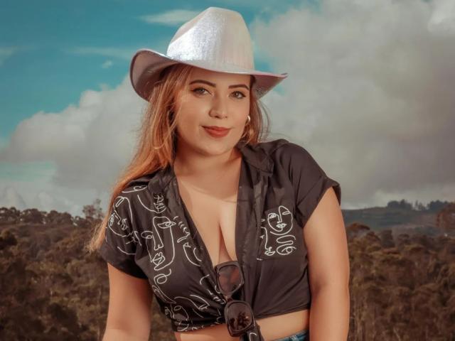 ZoeTobon69 - Live sex cam - 23603793