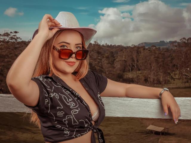 ZoeTobon69 - Sexe cam en vivo - 23603797