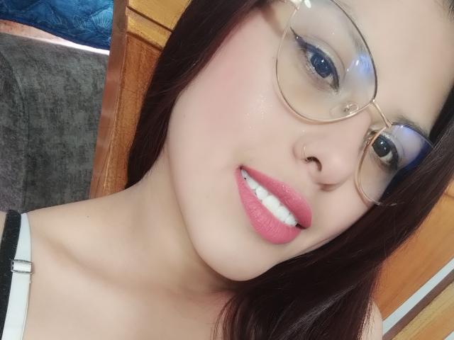 ElaiaaBakerr - Live sex cam - 23603953