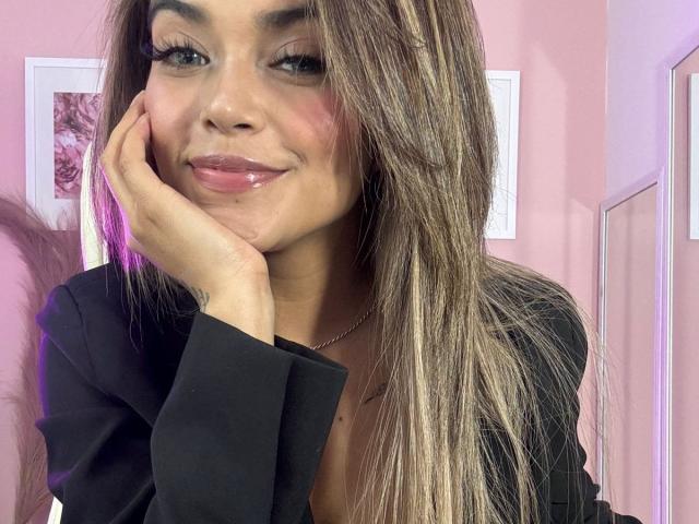 MajoJones - Live sex cam - 23606845