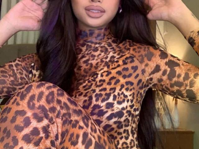 EllieGrande - Sexe cam en vivo - 23608501