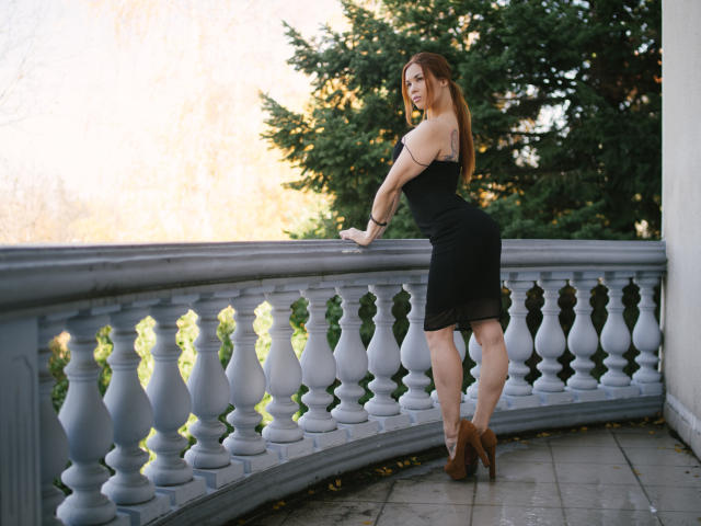 SugarBonny - Live porn &amp; sex cam - 23614841