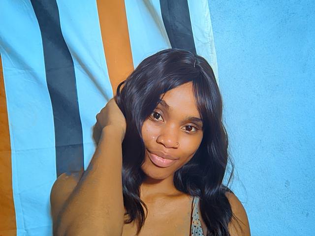 Tiah - Live sexe cam - 23616249