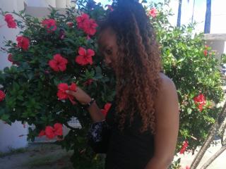 Edrwina69 - Live sex cam - 23616957
