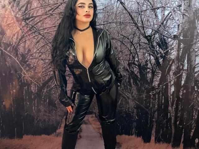 NicoleDormeur - Live sex cam - 23617089