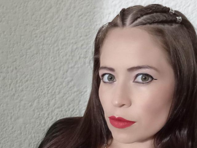 SoyeMilyHanks - Live porn &amp; sex cam - 23617429