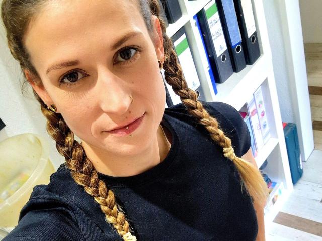 DeepSlave-hot - Sexe cam en vivo - 23617873