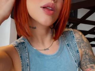 HannahBorbon - Live sex cam - 23618081