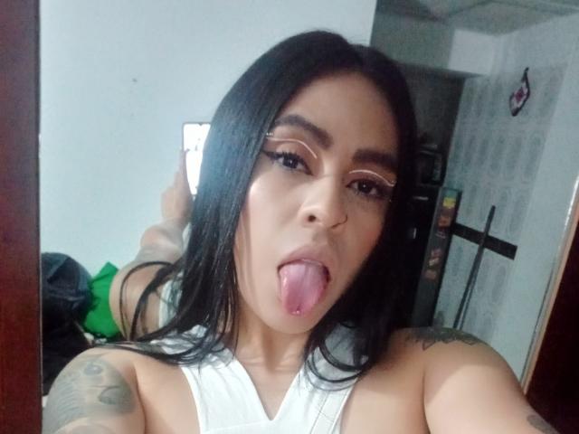 StellaBeckker - Live sex cam - 23618565