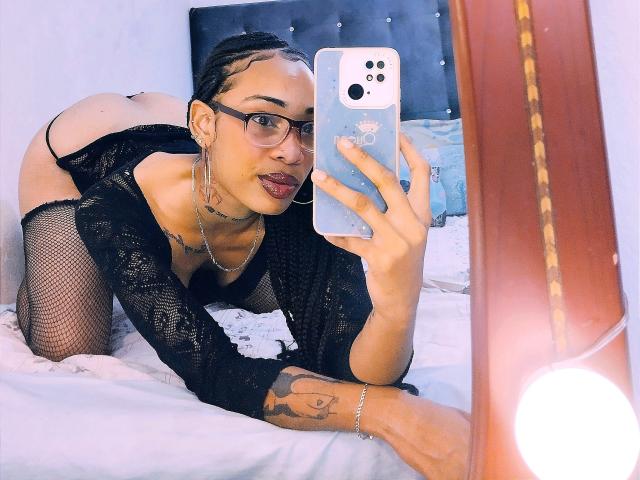 ElaHott - Live sex cam - 23622113