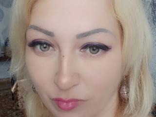 RabyNya69 - Live Sex Cam - 23624581