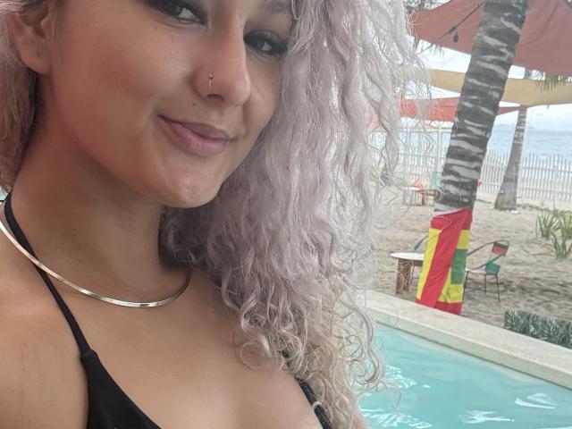 FloraSaenz - Live sex cam - 23624893